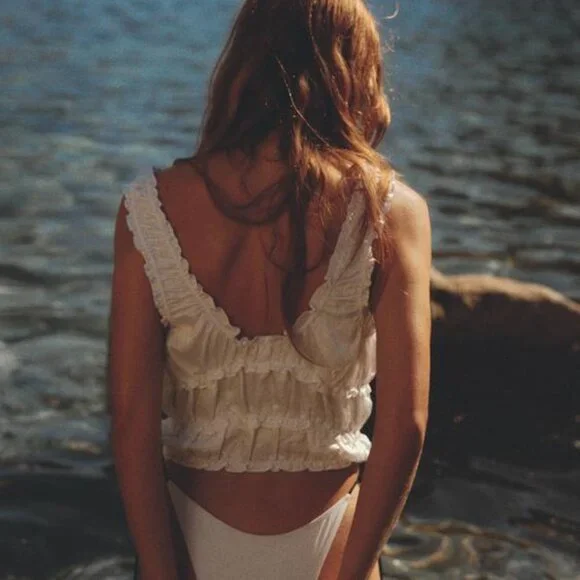 NWT WHITE RUFFLED SATIN EFFECT TOP - Picture 5 of 8